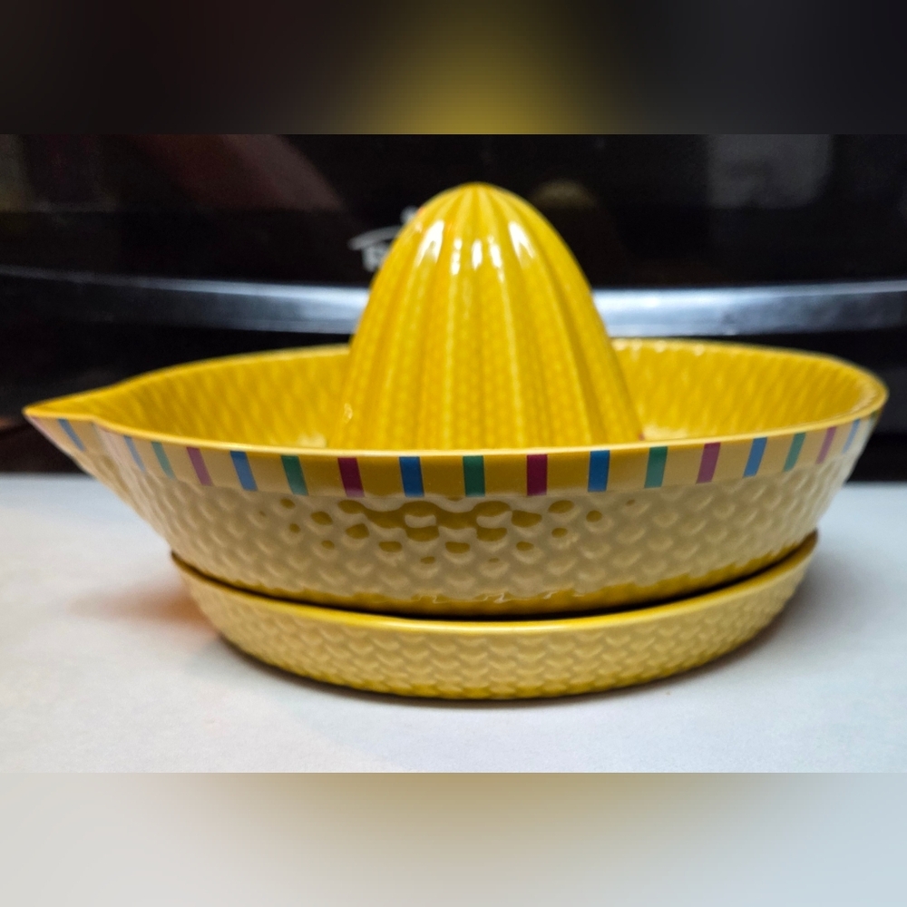 Sombrero Margarita Juicer 3pc Set New Without Tags
